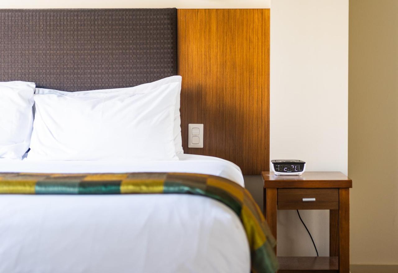 Ocean Breeze Hotel Auckland Esterno foto